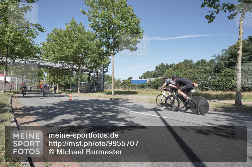 09.08.2026 - GEWOBA Citytriathlon Bremen Michael Burmester http://msf.ph/oto/9955707 09.08.2026 12:24:24 Radfahren 546, 586, 671, 675, 753, 870 meine-sportfotos.de