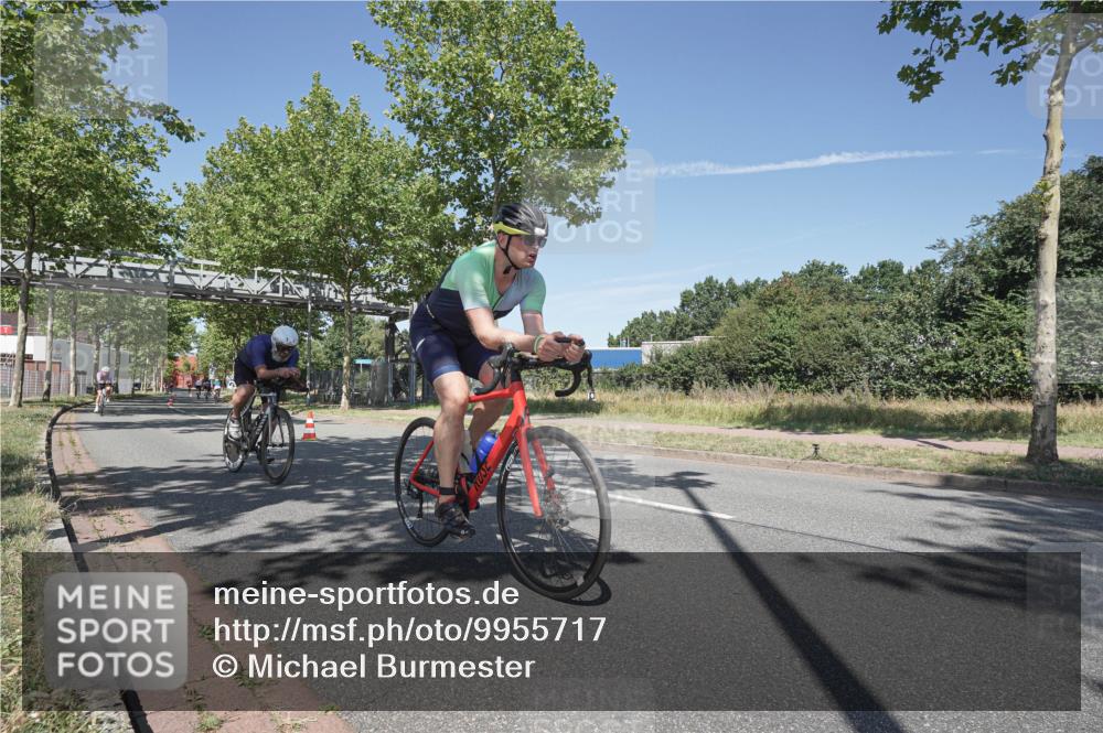 09.08.2026 - GEWOBA Citytriathlon Bremen Michael Burmester http://msf.ph/oto/9955717 09.08.2026 12:24:45 Radfahren 601, 620, 720, 770, 776, 819, 974, 1152 meine-sportfotos.de
