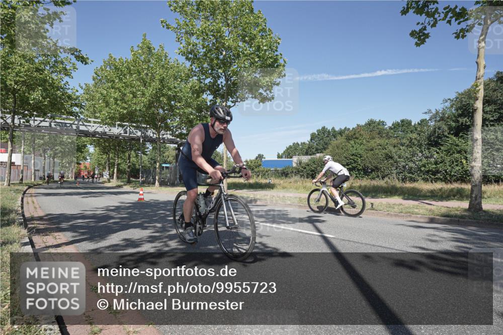 09.08.2026 - GEWOBA Citytriathlon Bremen Michael Burmester http://msf.ph/oto/9955723 09.08.2026 12:24:54 Radfahren 602, 711, 720, 776, 785, 819, 974, 991, 1104, 1140 meine-sportfotos.de