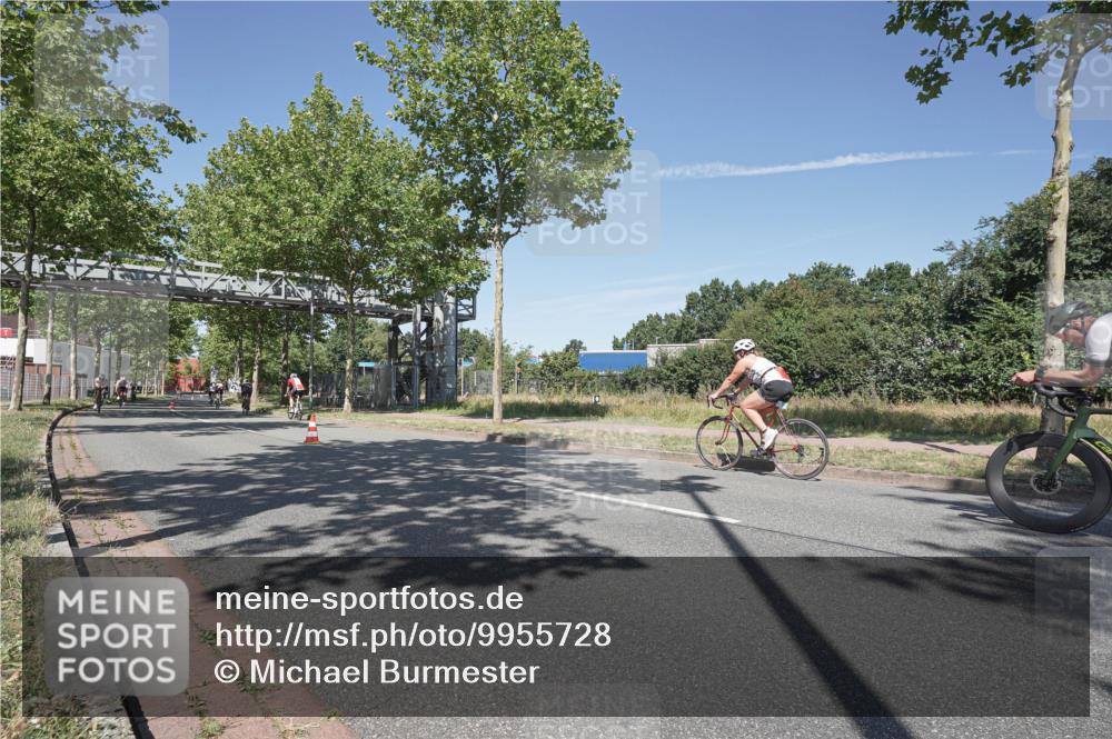 09.08.2026 - GEWOBA Citytriathlon Bremen Michael Burmester http://msf.ph/oto/9955728 09.08.2026 12:24:58 Radfahren 548, 602, 711, 776, 785, 819, 974, 991, 1104, 1140 meine-sportfotos.de