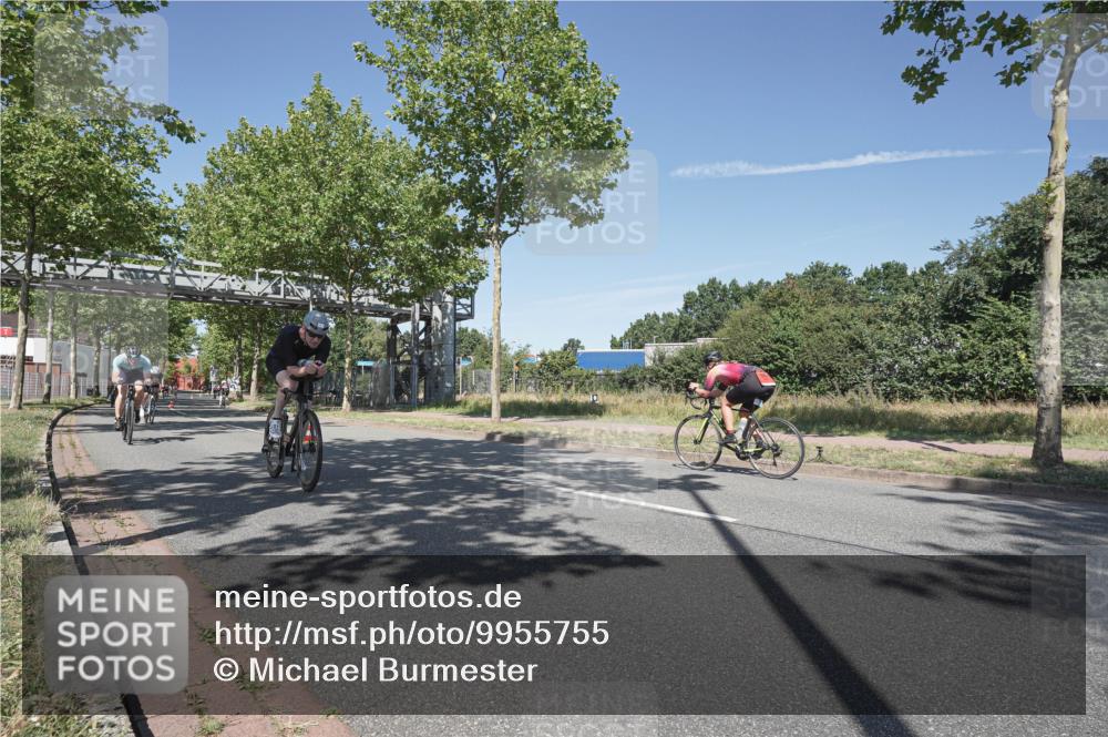 09.08.2026 - GEWOBA Citytriathlon Bremen Michael Burmester http://msf.ph/oto/9955755 09.08.2026 12:25:31 Radfahren 558, 649, 743, 774, 936, 982, 1010, 1106, 1121, 1122 meine-sportfotos.de