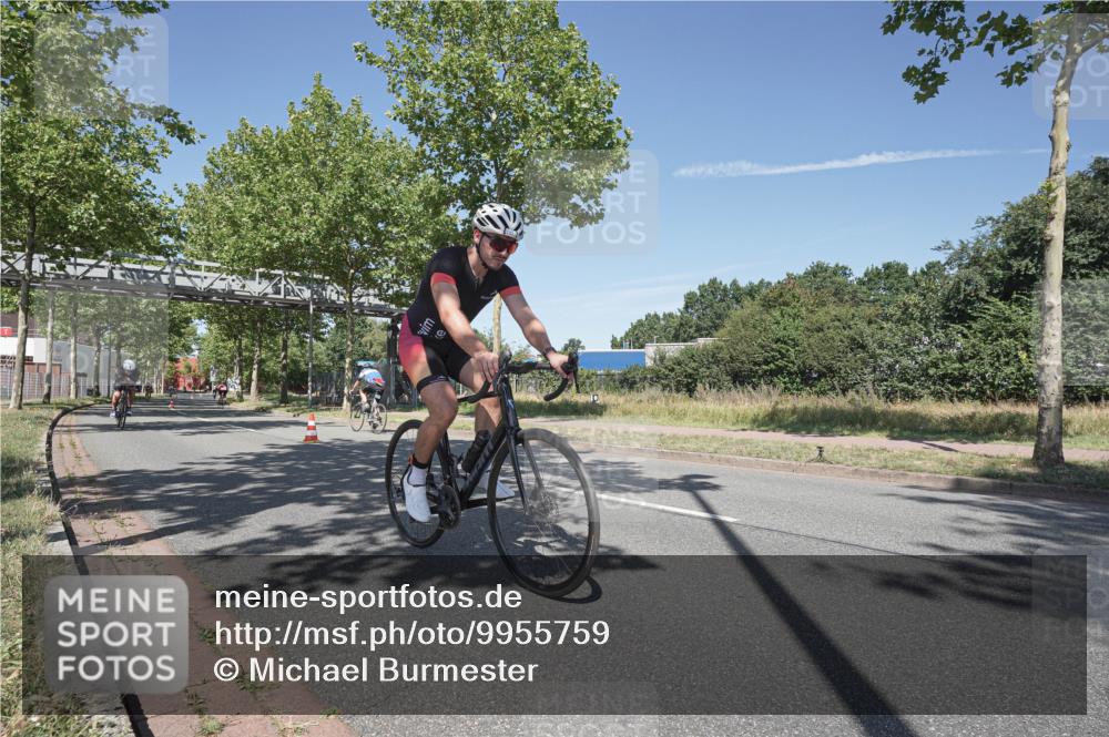 09.08.2026 - GEWOBA Citytriathlon Bremen Michael Burmester http://msf.ph/oto/9955759 09.08.2026 12:25:35 Radfahren 558, 649, 702, 743, 774, 789, 810, 848, 936, 982, 1010, 1106, 1121, 1122, 1125 meine-sportfotos.de