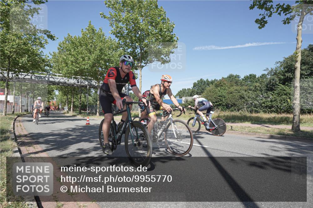 09.08.2026 - GEWOBA Citytriathlon Bremen Michael Burmester http://msf.ph/oto/9955770 09.08.2026 12:25:50 Radfahren 578, 614, 635, 702, 718, 738, 743, 779, 789, 797, 810, 848, 853, 913, 927, 942, 944, 1125 meine-sportfotos.de