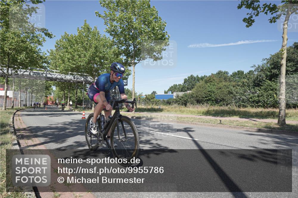 09.08.2026 - GEWOBA Citytriathlon Bremen Michael Burmester http://msf.ph/oto/9955786 09.08.2026 12:26:14 Radfahren 543, 621, 643, 700, 740, 766, 842, 908, 941, 957, 989, 997 meine-sportfotos.de