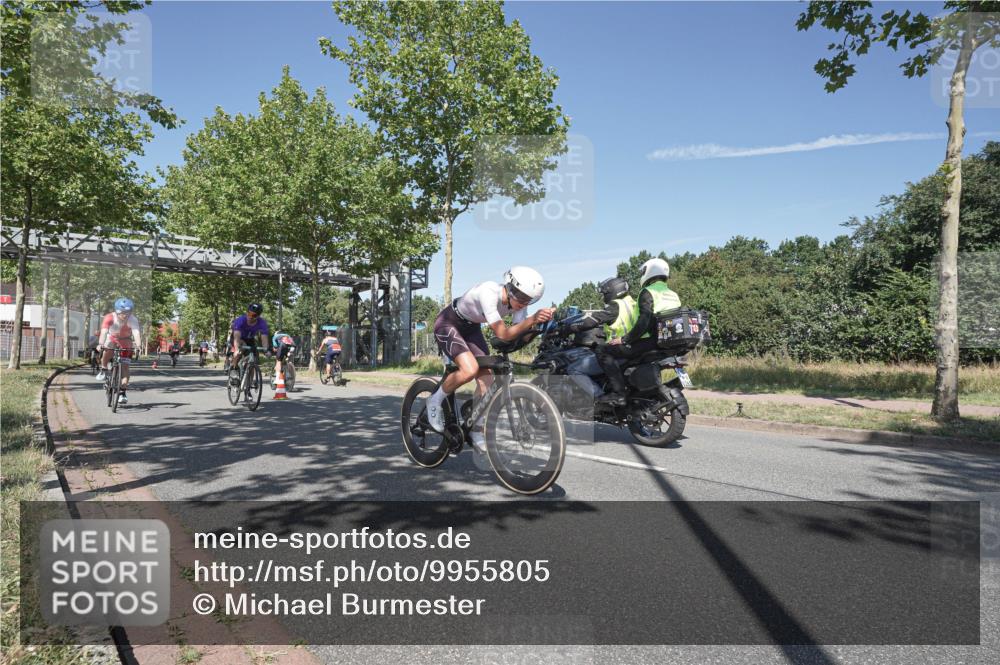 09.08.2026 - GEWOBA Citytriathlon Bremen Michael Burmester http://msf.ph/oto/9955805 09.08.2026 12:26:44 Radfahren 607, 629, 654, 767, 830, 922, 1001, 1014, 1131, 1153 meine-sportfotos.de