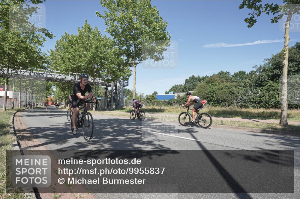 09.08.2026 - GEWOBA Citytriathlon Bremen Michael Burmester http://msf.ph/oto/9955837 09.08.2026 12:27:32 Radfahren 587, 597, 630, 669, 712, 714, 729, 732, 854, 881, 904 meine-sportfotos.de