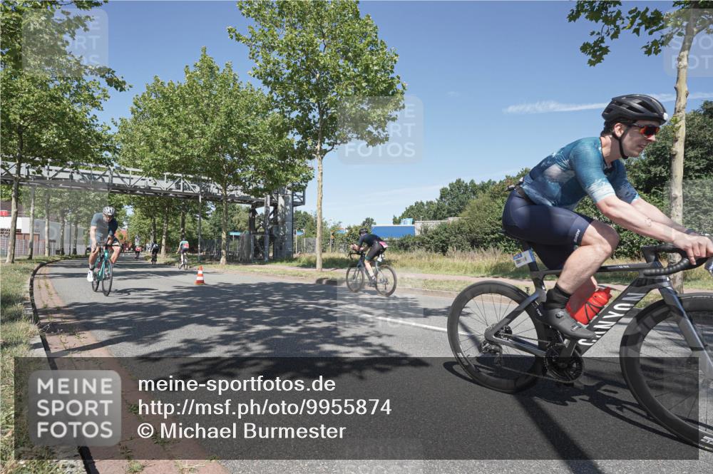 09.08.2026 - GEWOBA Citytriathlon Bremen Michael Burmester http://msf.ph/oto/9955874 09.08.2026 12:28:22 Radfahren 549, 631, 661, 666, 676, 862, 951, 1148 meine-sportfotos.de