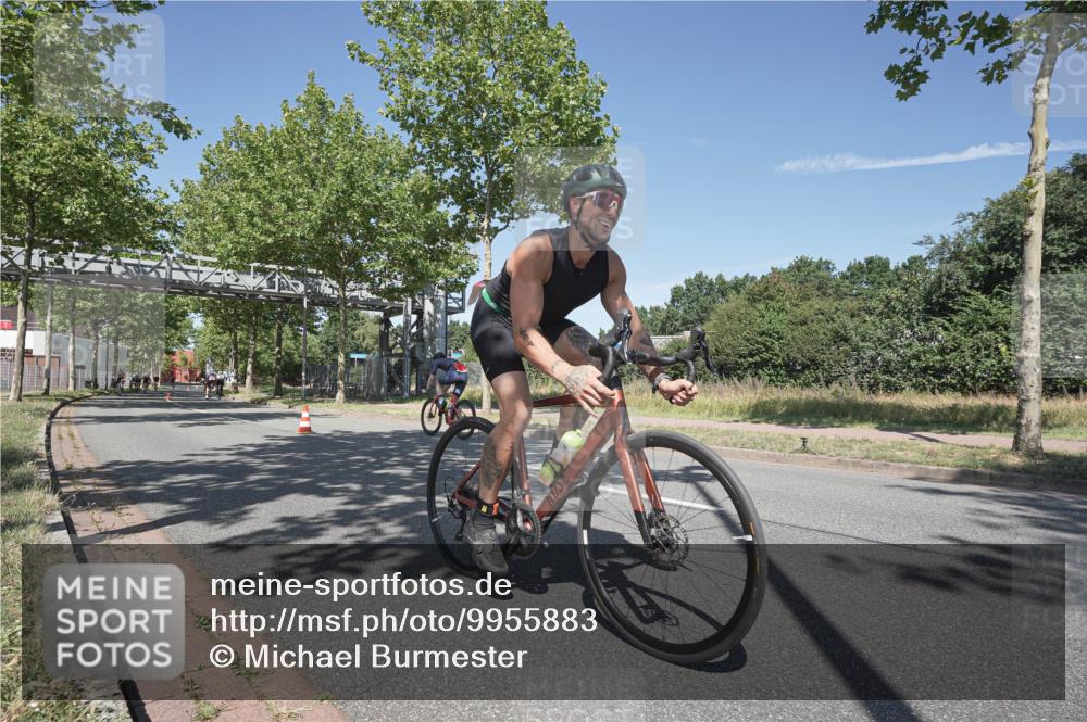 09.08.2026 - GEWOBA Citytriathlon Bremen Michael Burmester http://msf.ph/oto/9955883 09.08.2026 12:28:34 Radfahren 549, 610, 619, 631, 652, 658, 676, 698, 719 meine-sportfotos.de