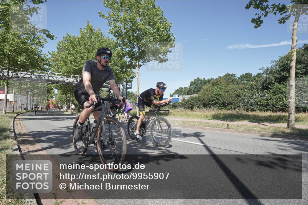 09.08.2026 - GEWOBA Citytriathlon Bremen Michael Burmester http://msf.ph/oto/9955907 09.08.2026 12:29:08 Radfahren 112, 540, 563, 632, 688, 692, 723, 771, 878, 1007, 1141 meine-sportfotos.de