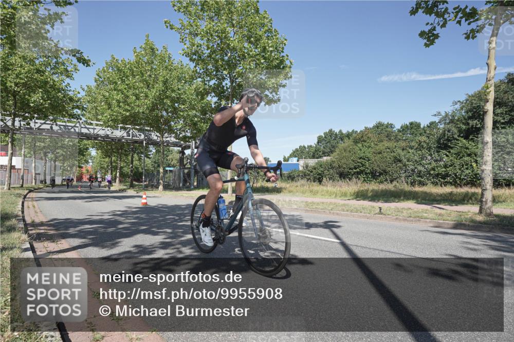 09.08.2026 - GEWOBA Citytriathlon Bremen Michael Burmester http://msf.ph/oto/9955908 09.08.2026 12:29:11 Radfahren 112, 540, 551, 563, 632, 688, 692, 723, 771, 791, 835, 878, 1007, 1141 meine-sportfotos.de
