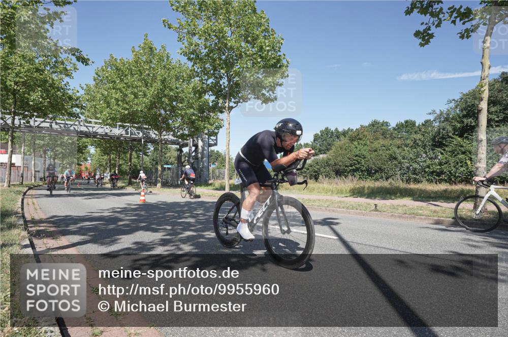 09.08.2026 - GEWOBA Citytriathlon Bremen Michael Burmester http://msf.ph/oto/9955960 09.08.2026 12:30:28 Radfahren 544, 591, 605, 677, 683, 746, 747, 794, 959, 993, 1116, 1117, 1149 meine-sportfotos.de