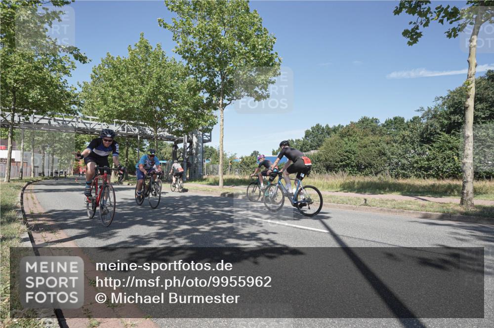 09.08.2026 - GEWOBA Citytriathlon Bremen Michael Burmester http://msf.ph/oto/9955962 09.08.2026 12:30:30 Radfahren 544, 605, 683, 746, 794, 959, 993, 1116, 1117, 1149 meine-sportfotos.de