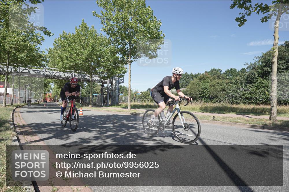 09.08.2026 - GEWOBA Citytriathlon Bremen Michael Burmester http://msf.ph/oto/9956025 09.08.2026 12:32:29 Radfahren 590, 594, 680, 765, 874, 1006 meine-sportfotos.de