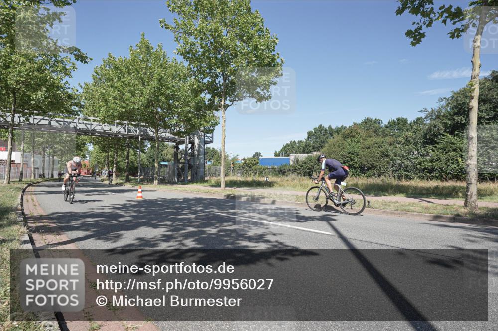 09.08.2026 - GEWOBA Citytriathlon Bremen Michael Burmester http://msf.ph/oto/9956027 09.08.2026 12:32:35 Radfahren 590, 594, 680, 874, 983, 1006, 1008 meine-sportfotos.de