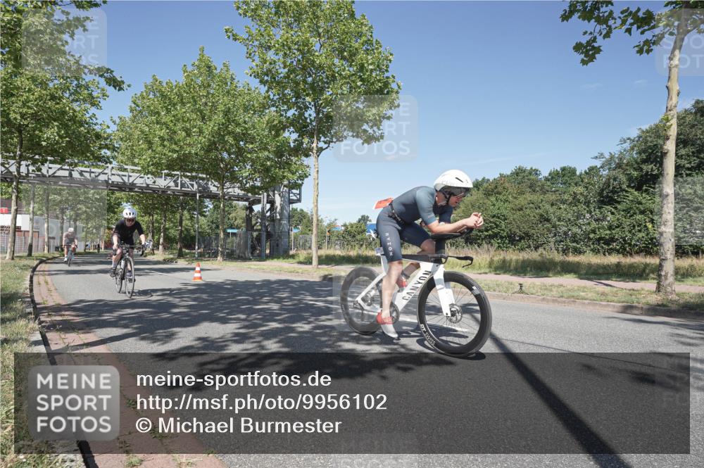 09.08.2026 - GEWOBA Citytriathlon Bremen Michael Burmester http://msf.ph/oto/9956102 09.08.2026 12:34:48 Radfahren 557, 628, 638, 726, 756, 757, 855, 939, 1145 meine-sportfotos.de
