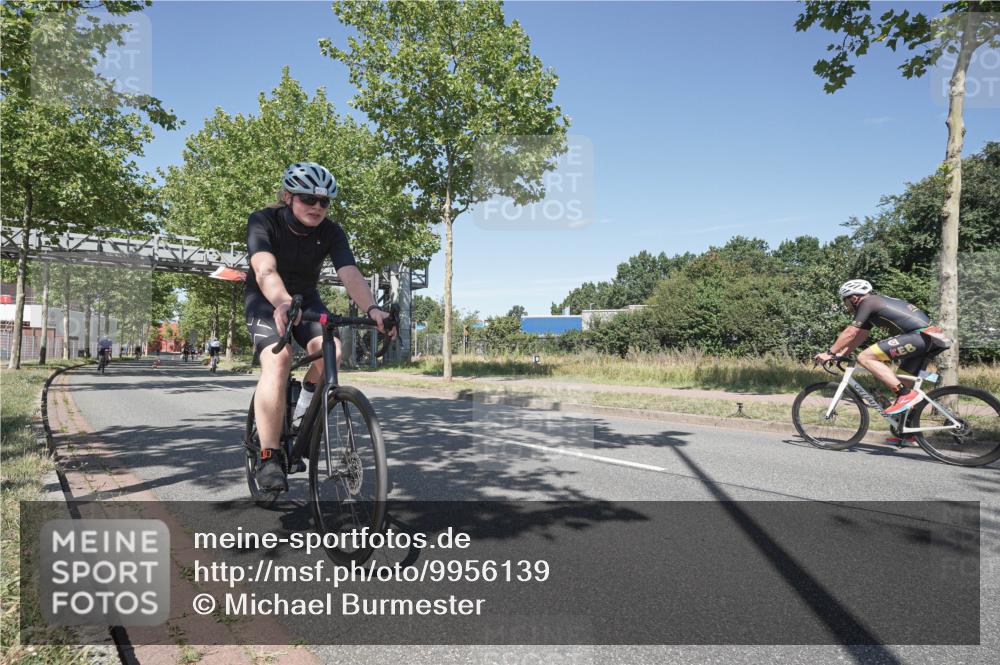 09.08.2026 - GEWOBA Citytriathlon Bremen Michael Burmester http://msf.ph/oto/9956139 09.08.2026 12:35:39 Radfahren 552, 758, 814, 895 meine-sportfotos.de