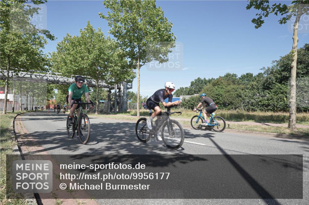 09.08.2026 - GEWOBA Citytriathlon Bremen Michael Burmester http://msf.ph/oto/9956177 09.08.2026 12:36:31 Radfahren 653, 668, 673, 748, 749, 780, 864, 979, 1005, 1118, 1129, 1139, 1146 meine-sportfotos.de