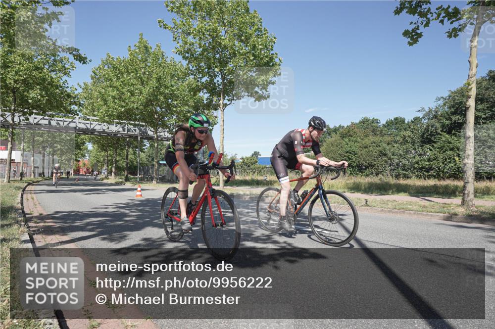 09.08.2026 - GEWOBA Citytriathlon Bremen Michael Burmester http://msf.ph/oto/9956222 09.08.2026 12:37:38 Radfahren 604, 627, 639, 678, 727, 745, 816, 935, 1109 meine-sportfotos.de