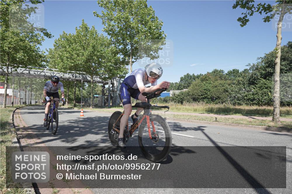 09.08.2026 - GEWOBA Citytriathlon Bremen Michael Burmester http://msf.ph/oto/9956277 09.08.2026 12:39:04 Radfahren 694, 759, 770, 776, 902, 931, 1124 meine-sportfotos.de