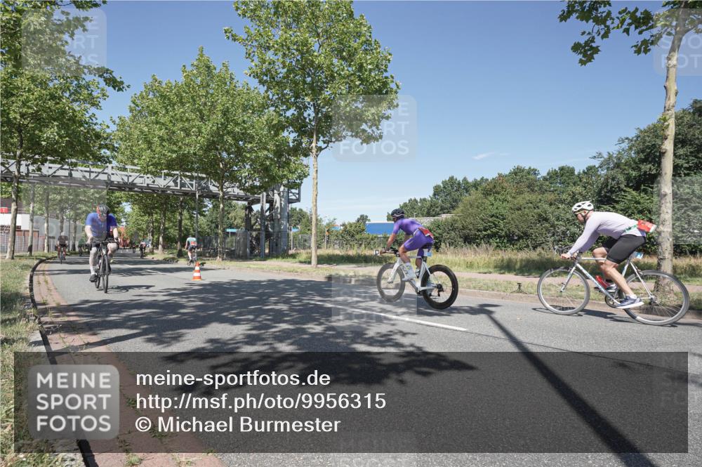 09.08.2026 - GEWOBA Citytriathlon Bremen Michael Burmester http://msf.ph/oto/9956315 09.08.2026 12:40:01 Radfahren 675, 696, 796, 876, 968, 972, 1012, 1120, 1132, 1154 meine-sportfotos.de