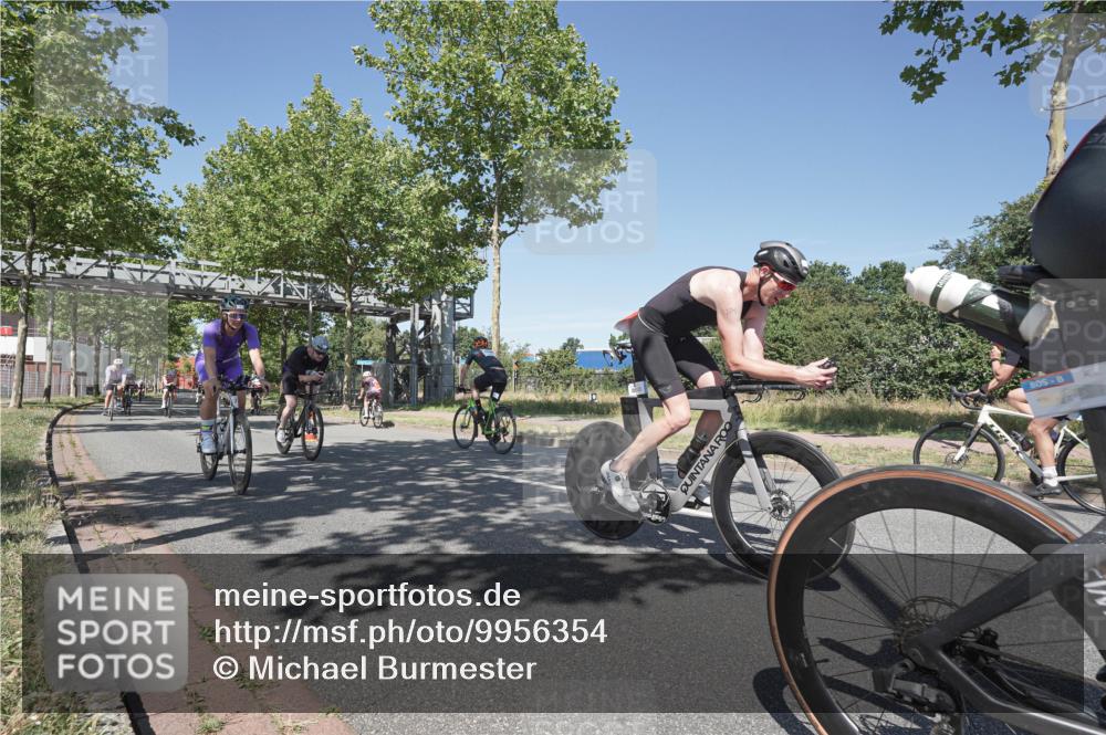 09.08.2026 - GEWOBA Citytriathlon Bremen Michael Burmester http://msf.ph/oto/9956354 09.08.2026 12:40:49 Radfahren 586, 601, 620, 644, 651, 774, 805, 810, 976, 1136 meine-sportfotos.de