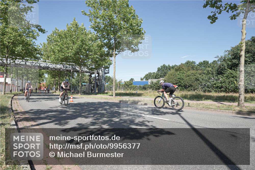 09.08.2026 - GEWOBA Citytriathlon Bremen Michael Burmester http://msf.ph/oto/9956377 09.08.2026 12:41:30 Radfahren 548, 602, 702, 711, 740, 767, 915, 933, 940, 982, 1020, 1159 meine-sportfotos.de