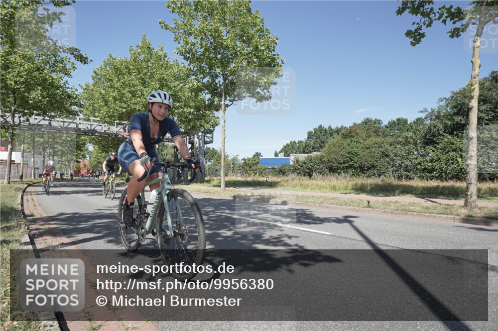 09.08.2026 - GEWOBA Citytriathlon Bremen Michael Burmester http://msf.ph/oto/9956380 09.08.2026 12:41:34 Radfahren 548, 602, 702, 711, 740, 766, 767, 873, 915, 933, 940, 982, 1020, 1121, 1159 meine-sportfotos.de