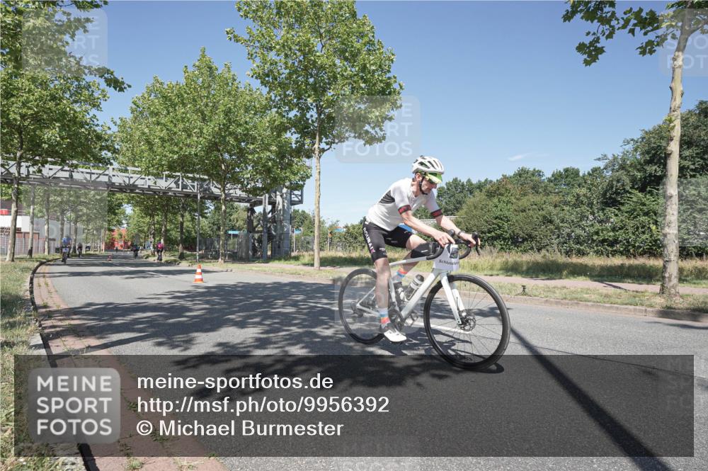 09.08.2026 - GEWOBA Citytriathlon Bremen Michael Burmester http://msf.ph/oto/9956392 09.08.2026 12:41:47 Radfahren 578, 718, 731, 766, 767, 873, 933, 940, 1121, 1123, 1159 meine-sportfotos.de