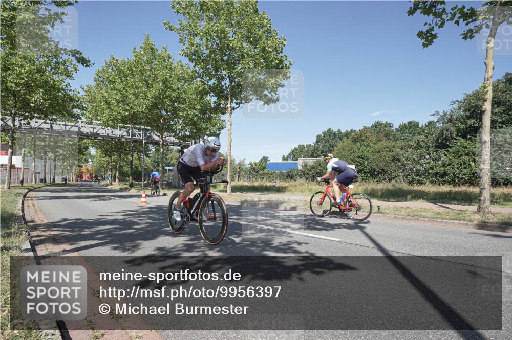 09.08.2026 - GEWOBA Citytriathlon Bremen Michael Burmester http://msf.ph/oto/9956397 09.08.2026 12:41:57 Radfahren 578, 684, 718, 1107, 1123 meine-sportfotos.de