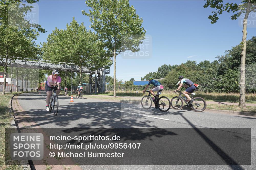 09.08.2026 - GEWOBA Citytriathlon Bremen Michael Burmester http://msf.ph/oto/9956407 09.08.2026 12:42:18 Radfahren 635, 753, 782, 1102, 1153 meine-sportfotos.de