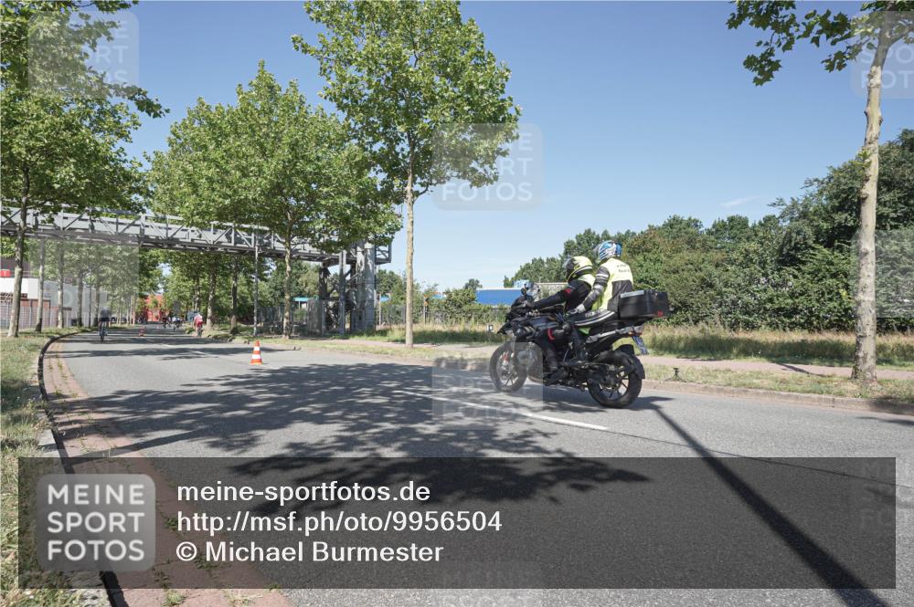 09.08.2026 - GEWOBA Citytriathlon Bremen Michael Burmester http://msf.ph/oto/9956504 09.08.2026 12:44:38 Radfahren 654, 669, 771, 779, 801, 849, 936, 1122, 1152 meine-sportfotos.de