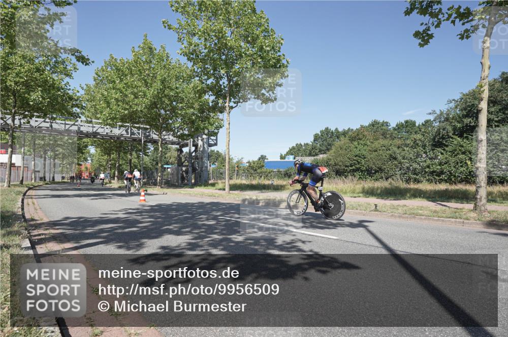 09.08.2026 - GEWOBA Citytriathlon Bremen Michael Burmester http://msf.ph/oto/9956509 09.08.2026 12:44:44 Radfahren 654, 669, 729, 771, 801, 849, 936, 941 meine-sportfotos.de