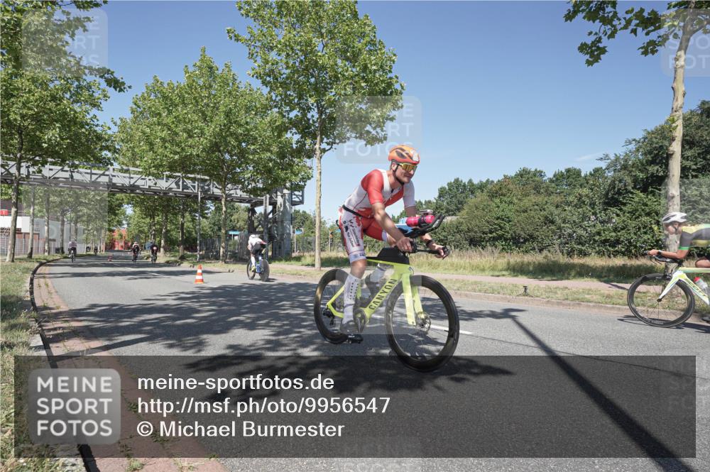 09.08.2026 - GEWOBA Citytriathlon Bremen Michael Burmester http://msf.ph/oto/9956547 09.08.2026 12:45:28 Radfahren 549, 551, 585, 738, 764, 828, 878, 997, 1001, 1004, 1157 meine-sportfotos.de