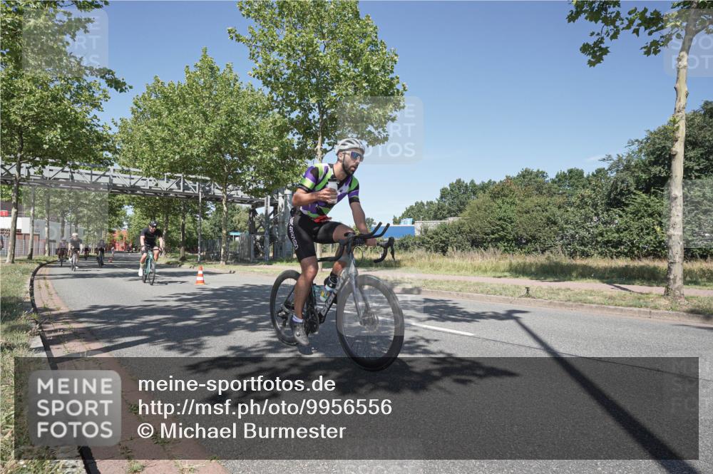 09.08.2026 - GEWOBA Citytriathlon Bremen Michael Burmester http://msf.ph/oto/9956556 09.08.2026 12:45:50 Radfahren 630, 632, 691, 723, 791, 830, 856, 881, 908, 913, 922, 927, 962, 1007, 1011 meine-sportfotos.de
