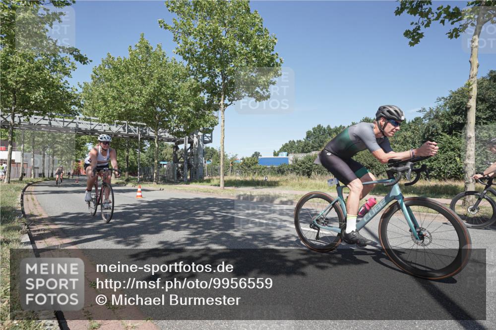 09.08.2026 - GEWOBA Citytriathlon Bremen Michael Burmester http://msf.ph/oto/9956559 09.08.2026 12:45:53 Radfahren 630, 632, 691, 703, 723, 791, 830, 856, 881, 908, 913, 922, 927, 962, 1007, 1011 meine-sportfotos.de