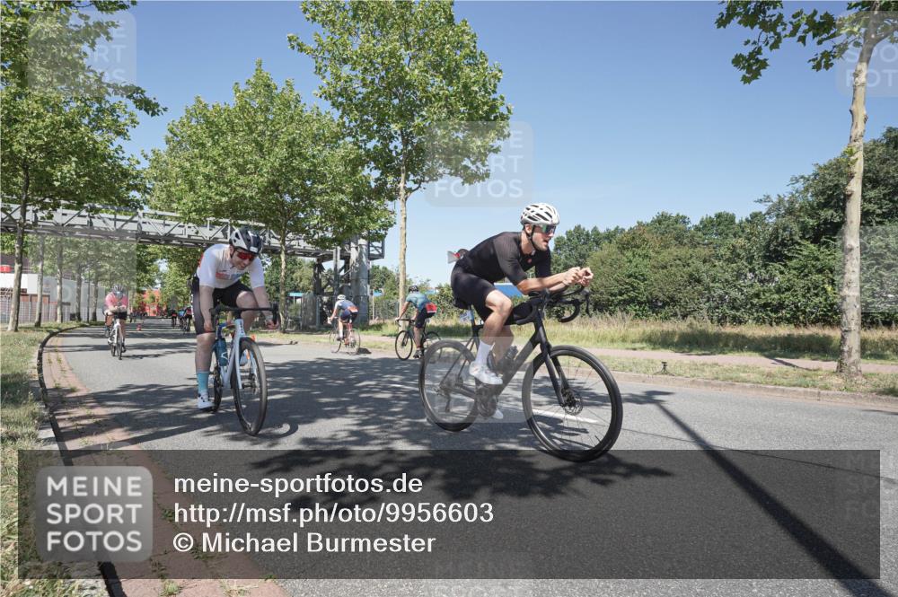 09.08.2026 - GEWOBA Citytriathlon Bremen Michael Burmester http://msf.ph/oto/9956603 09.08.2026 12:47:20 Radfahren 540, 554, 646, 662, 721, 793, 825, 969 meine-sportfotos.de