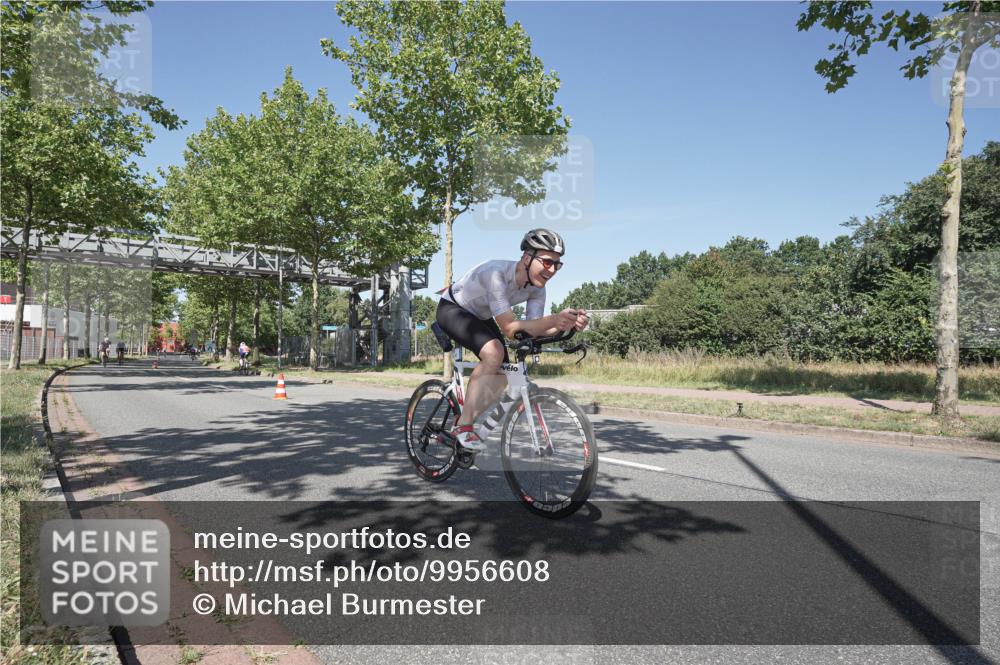 09.08.2026 - GEWOBA Citytriathlon Bremen Michael Burmester http://msf.ph/oto/9956608 09.08.2026 12:47:28 Radfahren 540, 554, 619, 646, 662, 721, 747, 793, 969 meine-sportfotos.de