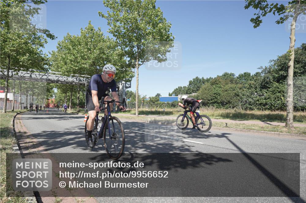09.08.2026 - GEWOBA Citytriathlon Bremen Michael Burmester http://msf.ph/oto/9956652 09.08.2026 12:48:37 Radfahren 544, 561, 613, 645, 685, 769, 795, 822, 824, 882 meine-sportfotos.de