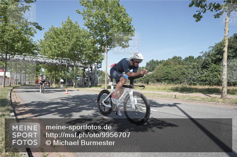09.08.2026 - GEWOBA Citytriathlon Bremen Michael Burmester http://msf.ph/oto/9956707 09.08.2026 12:50:04 Radfahren 557, 590, 686, 773, 777, 784, 875, 946, 967, 1008 meine-sportfotos.de