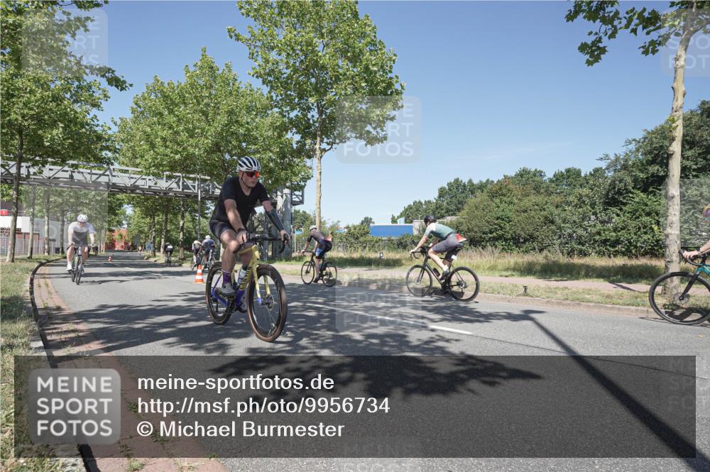 09.08.2026 - GEWOBA Citytriathlon Bremen Michael Burmester http://msf.ph/oto/9956734 09.08.2026 12:50:51 Radfahren 594, 624, 648, 730, 794, 799, 808, 879, 932, 987, 1016, 1137, 1139 meine-sportfotos.de