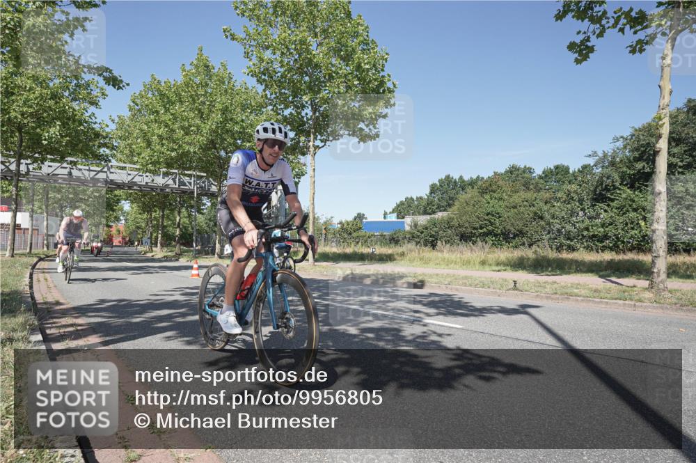 09.08.2026 - GEWOBA Citytriathlon Bremen Michael Burmester http://msf.ph/oto/9956805 09.08.2026 12:52:40 Radfahren 611, 636, 655, 716, 726, 739, 778, 807, 1009 meine-sportfotos.de