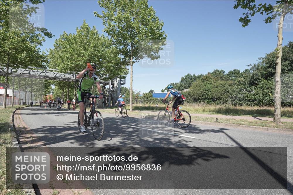 09.08.2026 - GEWOBA Citytriathlon Bremen Michael Burmester http://msf.ph/oto/9956836 09.08.2026 12:53:22 Radfahren 776, 1015 meine-sportfotos.de