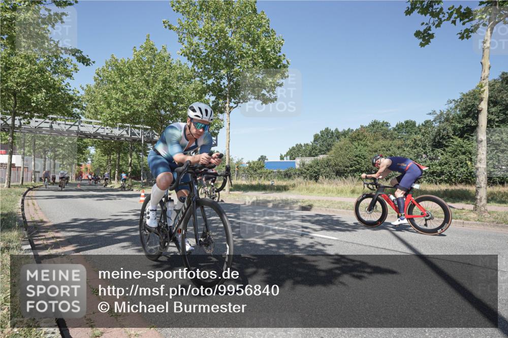 09.08.2026 - GEWOBA Citytriathlon Bremen Michael Burmester http://msf.ph/oto/9956840 09.08.2026 12:53:27 Radfahren 559, 571, 609, 687, 770, 776, 1015, 1114 meine-sportfotos.de