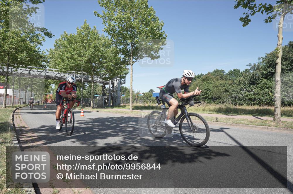 09.08.2026 - GEWOBA Citytriathlon Bremen Michael Burmester http://msf.ph/oto/9956844 09.08.2026 12:53:31 Radfahren 559, 571, 609, 638, 687, 770, 776, 814, 1015, 1114 meine-sportfotos.de