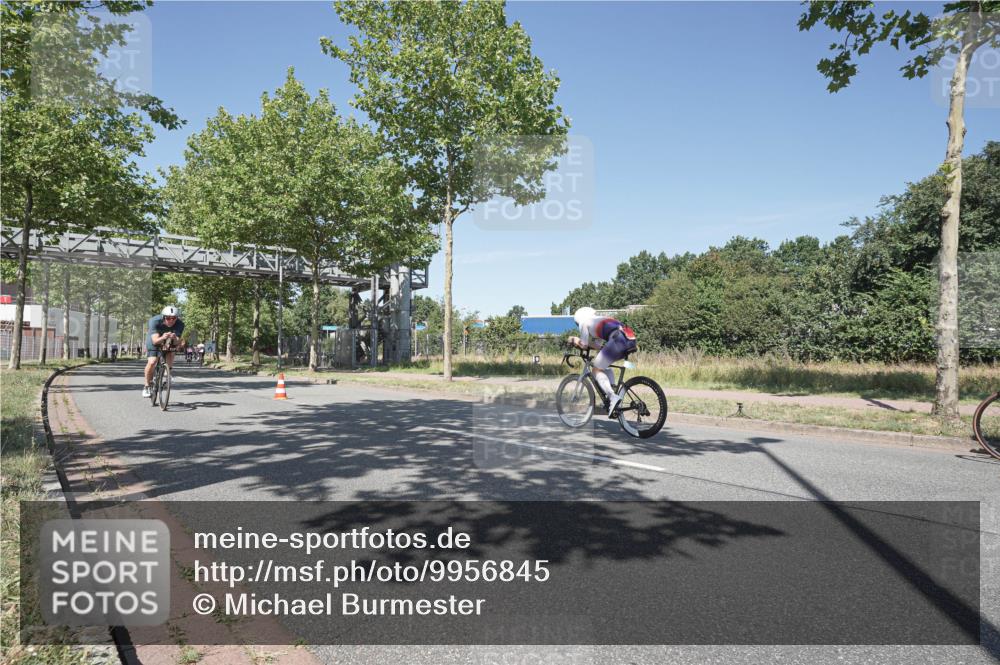 09.08.2026 - GEWOBA Citytriathlon Bremen Michael Burmester http://msf.ph/oto/9956845 09.08.2026 12:53:32 Radfahren 559, 571, 609, 638, 687, 770, 776, 814, 1114 meine-sportfotos.de
