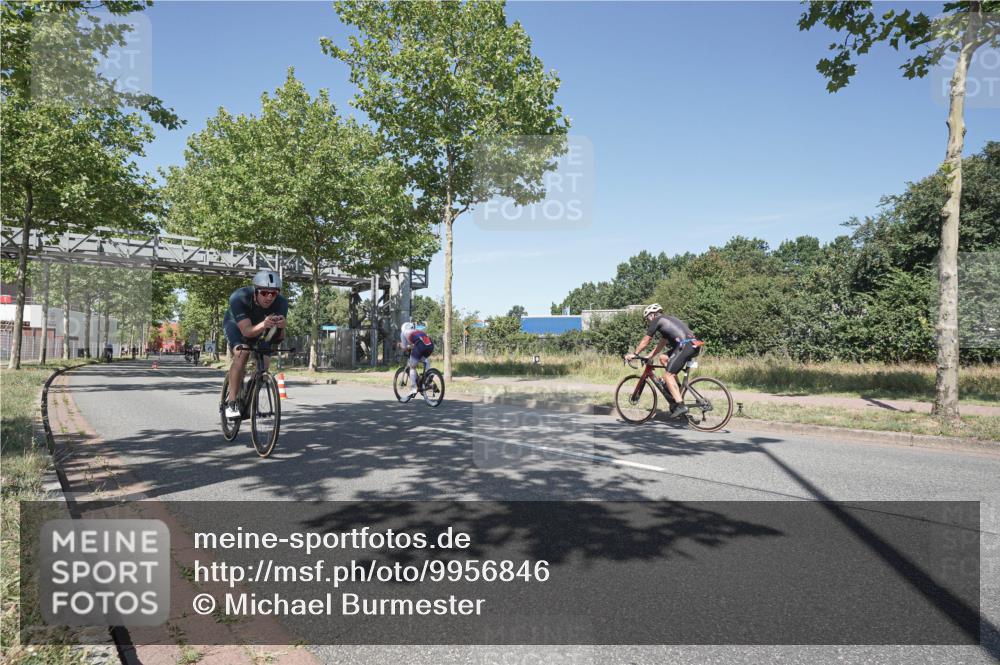 09.08.2026 - GEWOBA Citytriathlon Bremen Michael Burmester http://msf.ph/oto/9956846 09.08.2026 12:53:33 Radfahren 559, 571, 609, 638, 687, 749, 770, 776, 814, 1114 meine-sportfotos.de