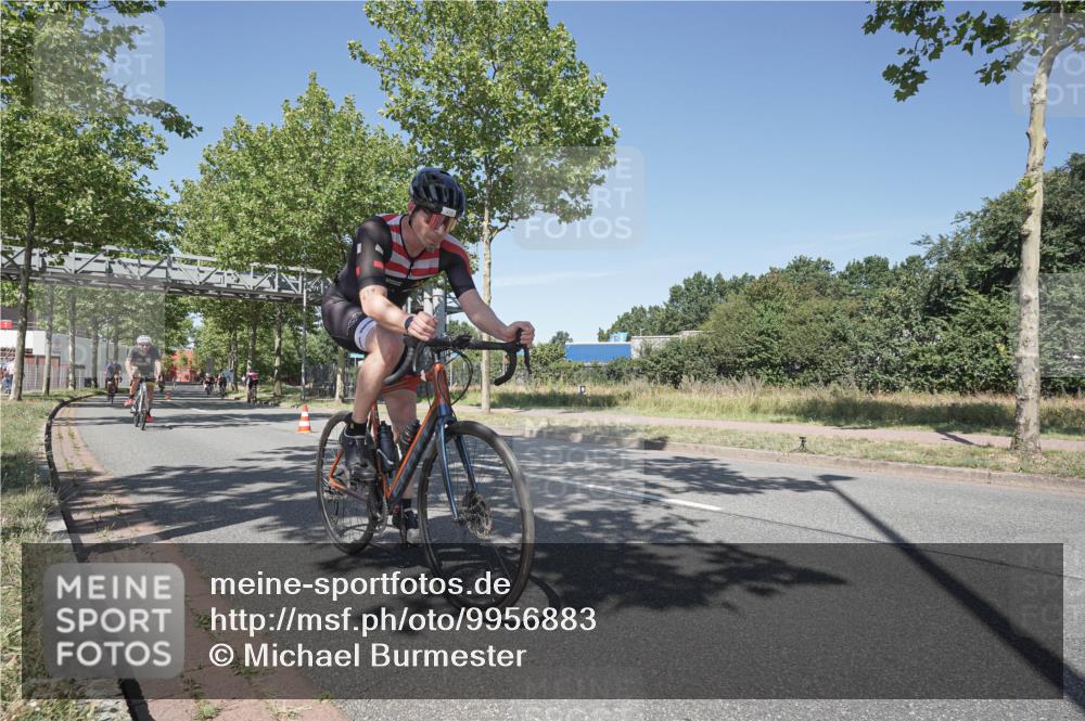 09.08.2026 - GEWOBA Citytriathlon Bremen Michael Burmester http://msf.ph/oto/9956883 09.08.2026 12:54:25 Radfahren 574, 577, 639, 781, 812, 816, 861, 864, 895, 1006, 1127 meine-sportfotos.de