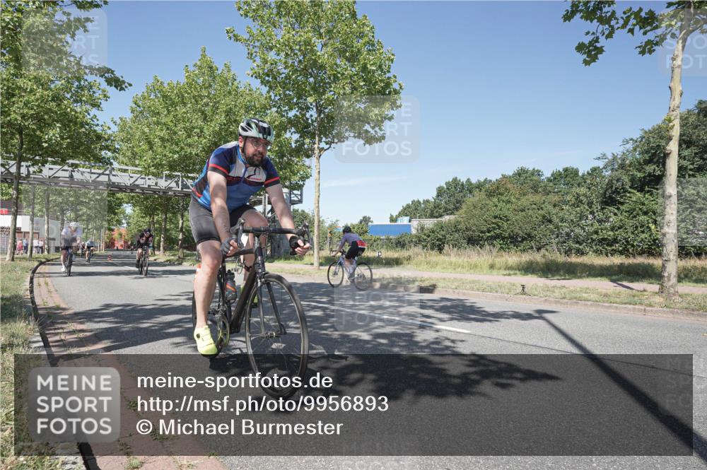 09.08.2026 - GEWOBA Citytriathlon Bremen Michael Burmester http://msf.ph/oto/9956893 09.08.2026 12:54:42 Radfahren 541, 596, 623, 695, 733, 744, 812, 816, 935, 1118, 1142 meine-sportfotos.de