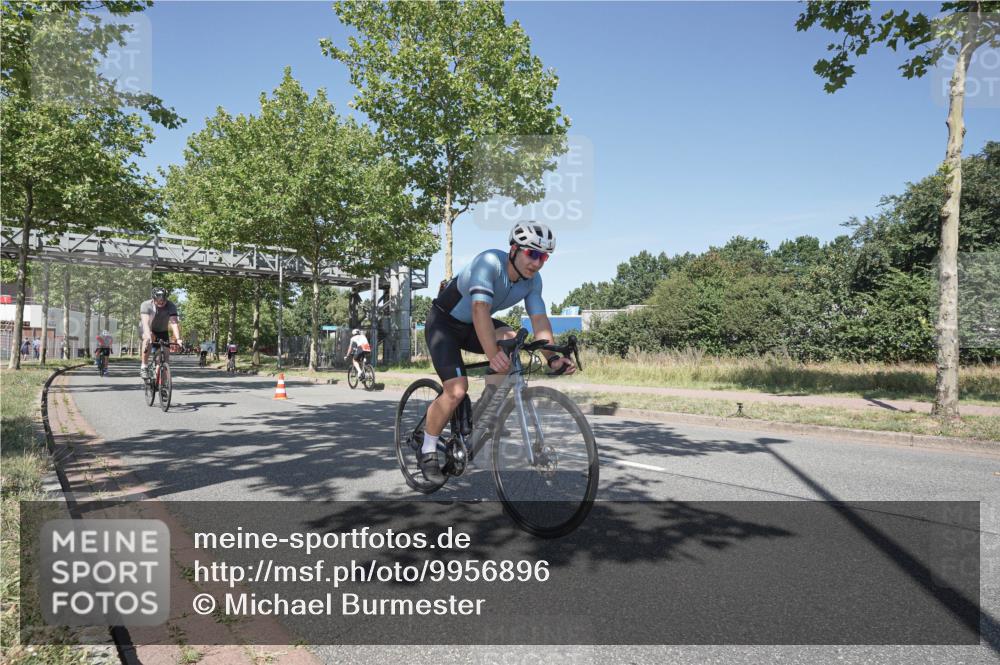 09.08.2026 - GEWOBA Citytriathlon Bremen Michael Burmester http://msf.ph/oto/9956896 09.08.2026 12:54:45 Radfahren 541, 596, 623, 695, 733, 744, 935, 1118, 1142 meine-sportfotos.de