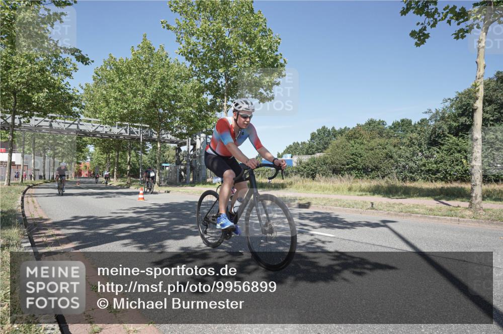 09.08.2026 - GEWOBA Citytriathlon Bremen Michael Burmester http://msf.ph/oto/9956899 09.08.2026 12:54:47 Radfahren 541, 596, 623, 695, 733, 744, 935, 1118, 1142 meine-sportfotos.de